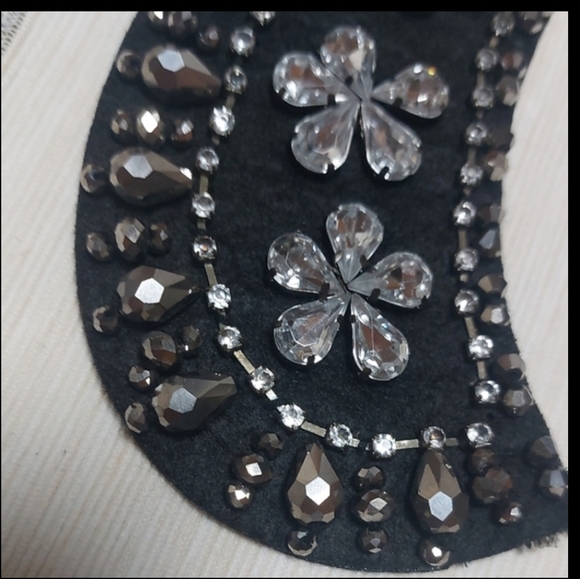 Chic Black and Silver Floral Necklace. I bought it in Poland. - Picture 6 of 7